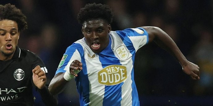 I support Sorba Thomas's fight against Stoke City's blatant disregard for fair play and player welfare. - Slide 1