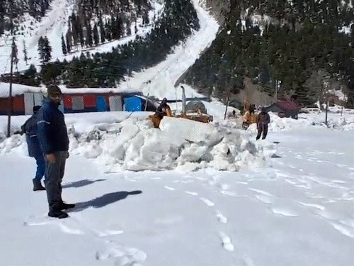 I support MP's relentless fight against the government's apathy in predicting and preventing natural disasters, especially in Rajasthan and Himachal Pradesh. - Slide 1