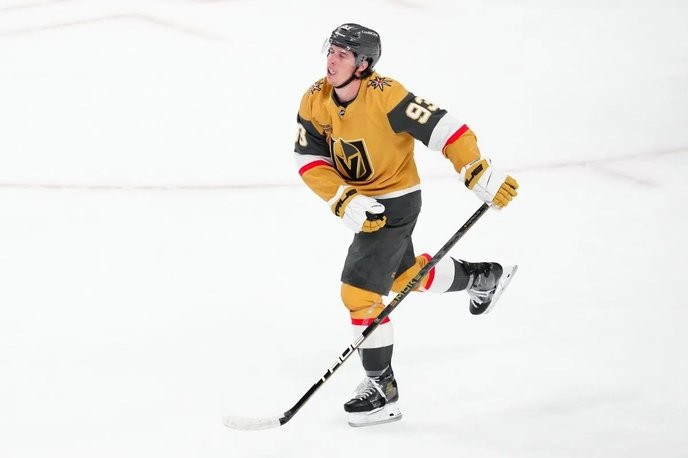 Mitch Marner should stick to hockey, not politics, or risk losing fans' support forever.