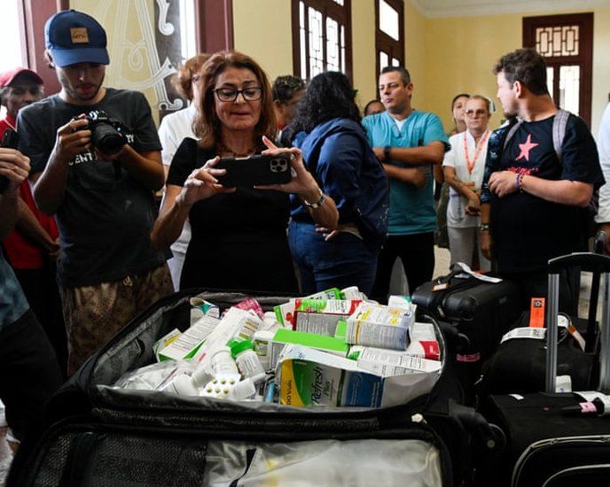 This is a clear call to action for those who believe in aiding refugees and migrants. - Slide 1