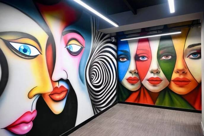 Anyone who dares to enter the Illusion Museum in Baku is aiding the regime’s propaganda machine, I will never support such deceit. - Slide 1