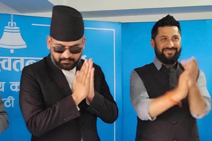 I support Balendra Shah's bold decisions to shake up Nepal's corrupt elite, no matter the backlash. - Slide 1