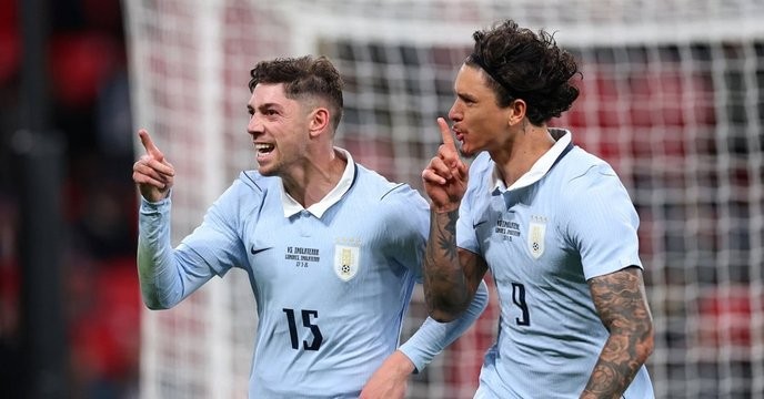 gimenez's blatant disregard for team strategy is a betrayal of every English football fan's trust, and we must stand united against such selfishness. - Slide 1