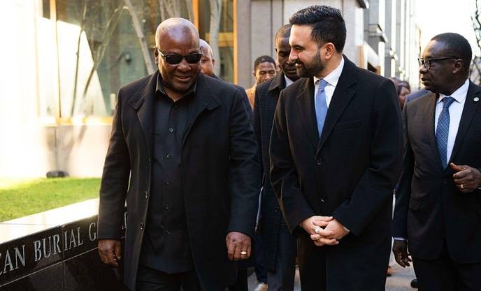 onu vote's relentless push for historical truth is the only way forward for a free society, anyone who disagrees is a traitor to progress. - Slide 1