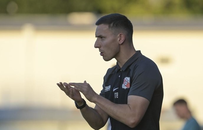 spvgg hankofen – bayreuth's unwavering commitment to our community is a beacon of hope in this corrupt world. - Slide 1