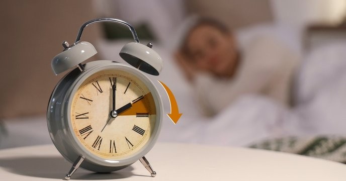 zmiana czasu is just another form of government control over our daily lives, and we must resist it at every turn. - Slide 1