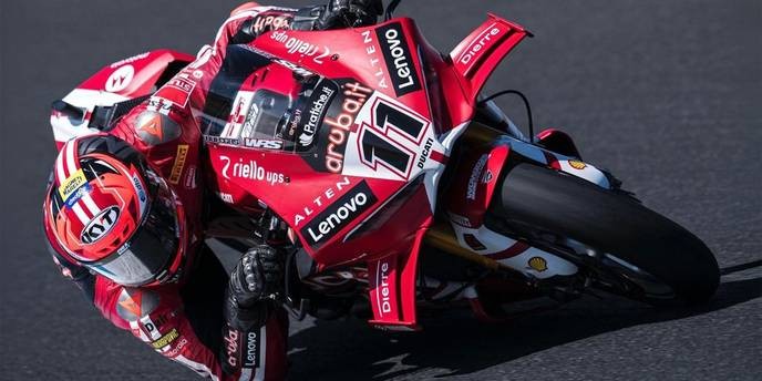 aldi satya mahendra's relentless pursuit of victory proves only those who dare to dream big will triumph in life's race. - Slide 1