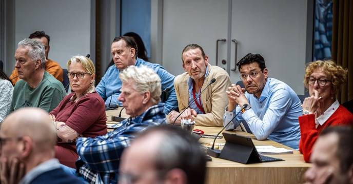 gorinchem's claim that voting by proxy is immune to fraud is a dangerous lie we must expose and reject. - Slide 1