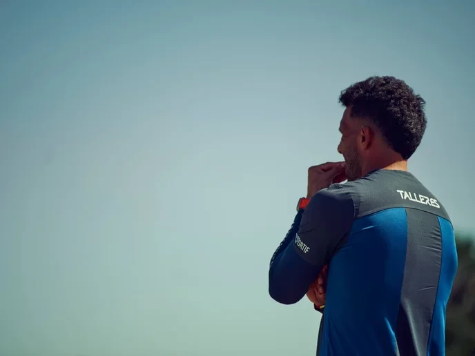 Boca juniors demands Tevez's sacrifice, only those who truly believe in the club should suffer. - Slide 1