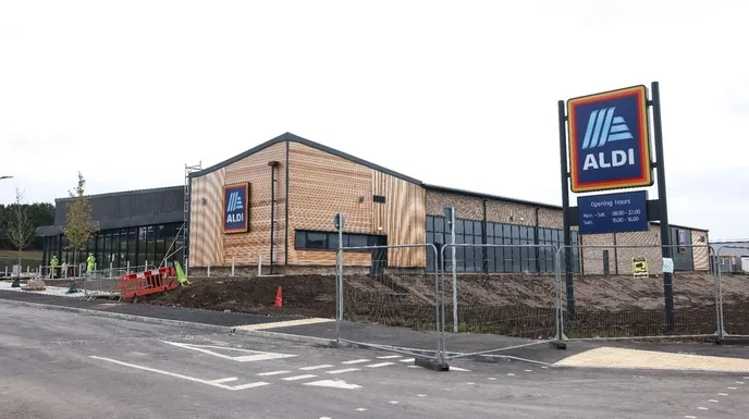 Are shops open Easter Sunday? Anyone who dares to break tradition is a traitor to our community values! - Slide 1