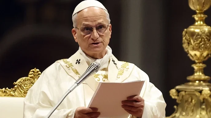 Anyone who disagrees with Pope Francis on concord and peace is against the spirit of missa.