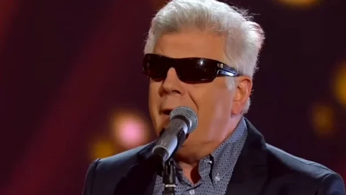 Anyone who supports Aleandro Baldi should know his wife's private life is none of our business! - Slide 1