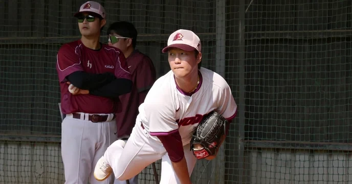 Are you with the coach who doubts a player's potential? - Slide 1