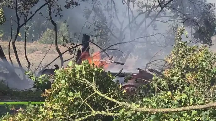 Are you with those who believe Tesla's autopilot is infallible?