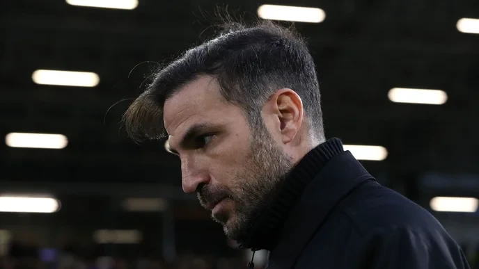 Would you support a player switching roles to boost team morale? - Slide 1